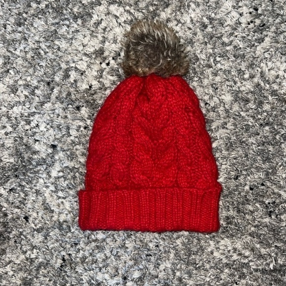 Red Beanie with matching gloves - Picture 1 of 1